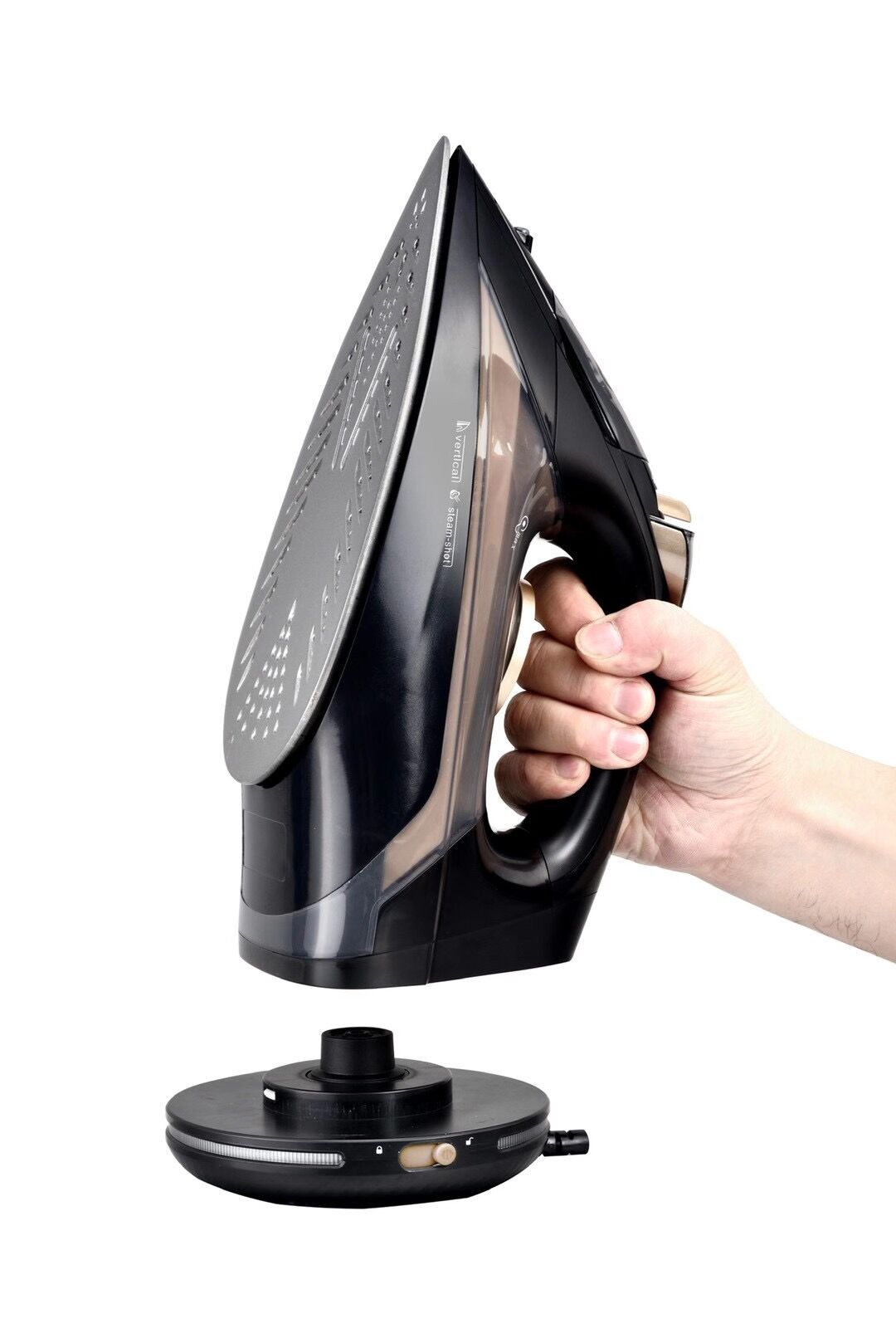 Conzept strygejern ledningsfrit. 2200 watt