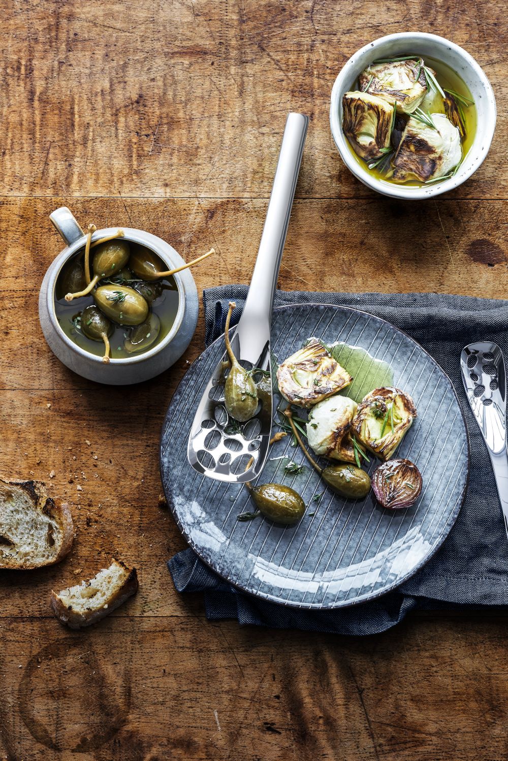 Nuova Serveringsske 25 cm, Perforeret