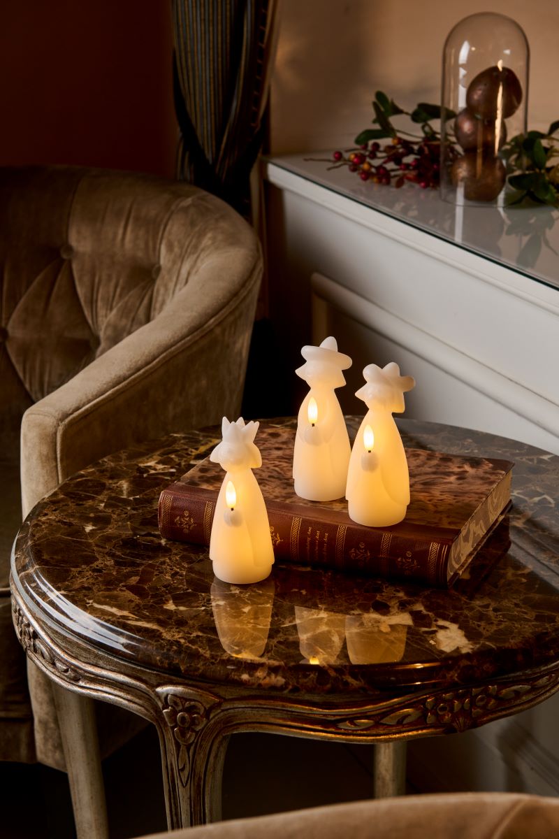 Maria Tre konger LED H14 cm. sæt med 3 stk. - hvid