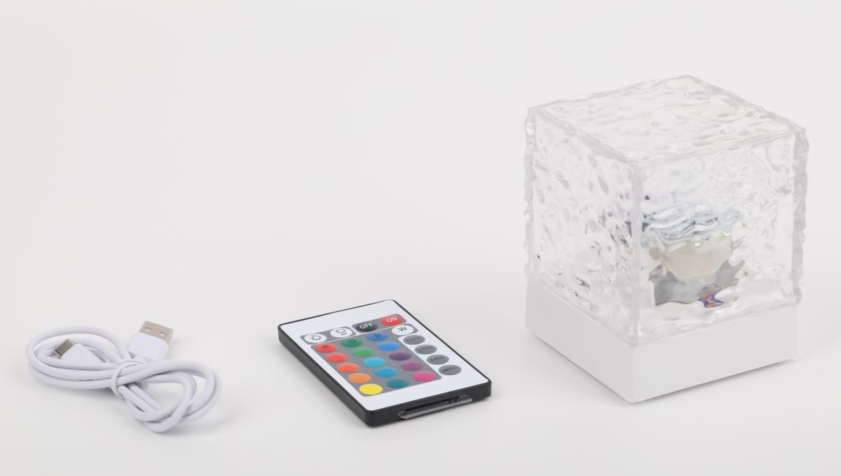 Waterfall LED lampe med farveskift og fjernbetjening inkl. USB ledning