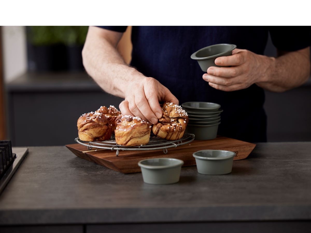 By Tareq Taylor 6 stk. cupcake/kanelsnegle forme - forest green