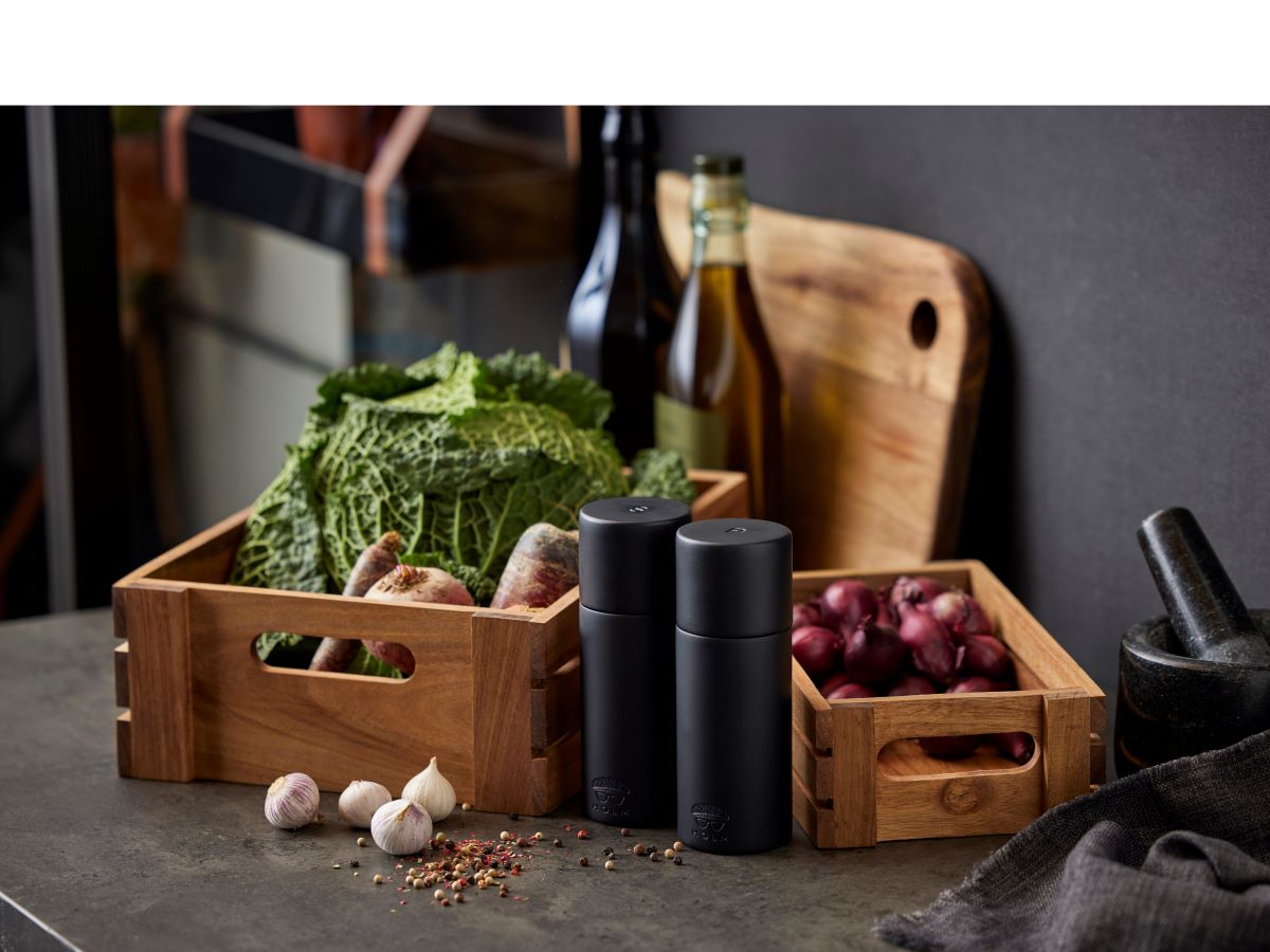 Salt- og peberkværnsæt 15,2 cm Sort